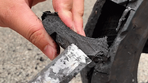 吉路尔轮胎双股钢丝，胶料好、用料足！这样..